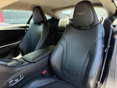 صورة مصغرة 19 لـ 2019 Aston Martin DB11