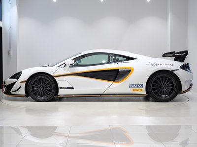 صورة 21 لـ 2020 Mclaren 620R