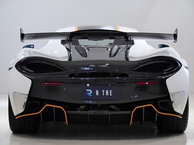 صورة 35 لـ 2020 Mclaren 620R