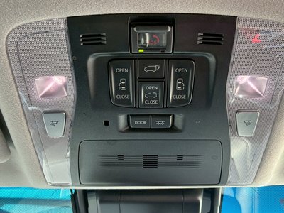 2022 Toyota ALPHARD — фото 21