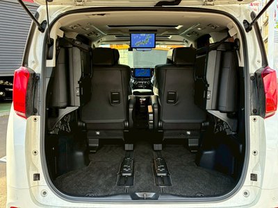 2022 Toyota ALPHARD — фото 45