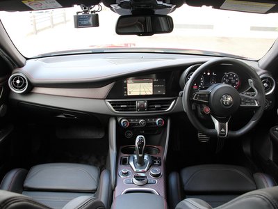 2025 ALFA Romeo JULIA 照片 6