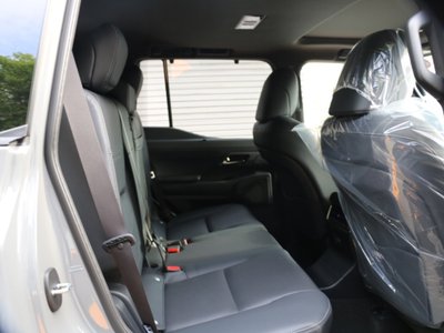 2025 Lexus GX 缩略图 9