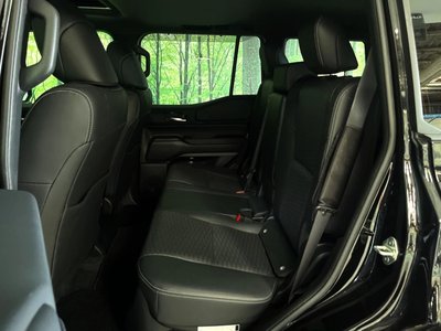 2025 Toyota LAND CRUISER 250 照片 39