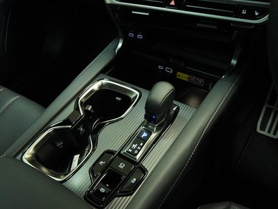 صورة مصغرة 144 لـ 2024 Lexus RX
