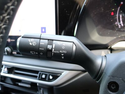 صورة مصغرة 130 لـ 2024 Lexus RX