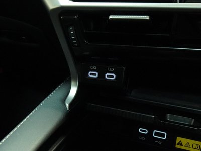 صورة مصغرة 140 لـ 2024 Lexus RX