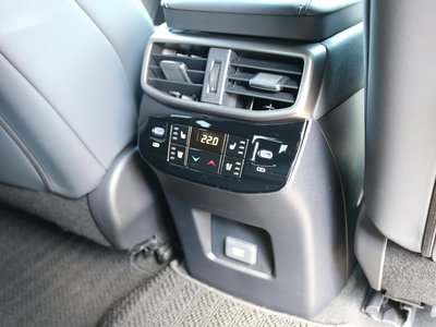 صورة مصغرة 90 لـ 2024 Lexus RX