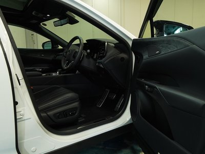 صورة مصغرة 57 لـ 2024 Lexus RX
