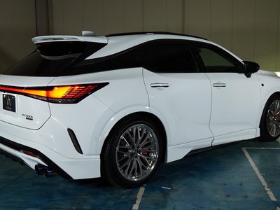 صورة مصغرة 20 لـ 2024 Lexus RX