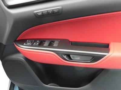 2025 Lexus NX thumbnail 26