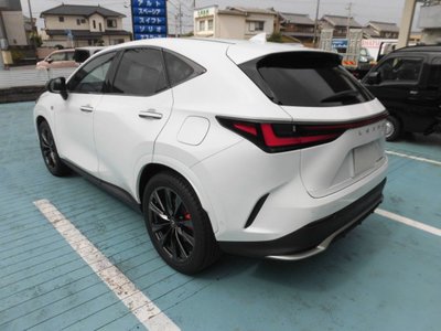 2025 Lexus NX photo 8