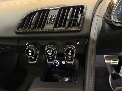 صورة 23 لـ 2020 AUDI R8 SPYDER