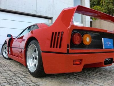 صورة مصغرة 10 لـ 1990 Ferrari F40
