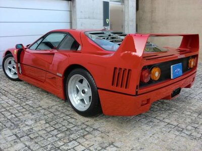 صورة مصغرة 13 لـ 1990 Ferrari F40