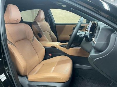 2024 Toyota CROWN SPORT 照片 11
