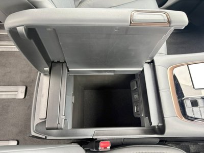 2025 Toyota ALPHARD 照片 27