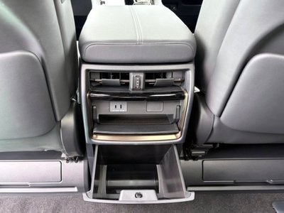 2025 Toyota ALPHARD 照片 41