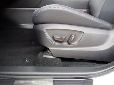 صورة مصغرة 22 لـ 2024 Toyota CROWN CROSSOVER