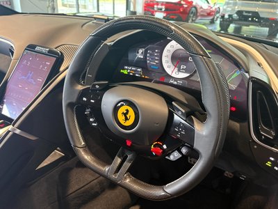 صورة مصغرة 10 لـ 2025 Ferrari ROMA SPIDER