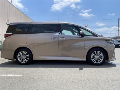 صورة 30 لـ 2024 Toyota ALPHARD