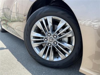 صورة 40 لـ 2024 Toyota ALPHARD