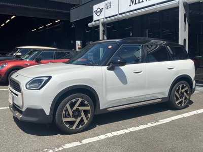 صورة 8 لـ 2025 MINI COOPER COUNTRYMAN