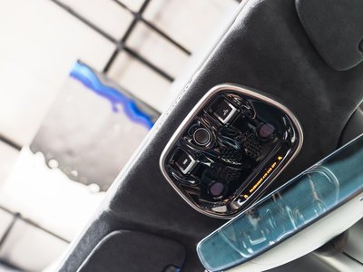 صورة 61 لـ 2024 Mclaren ARTURA SPIDER