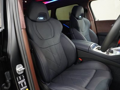2026 BMW XM thumbnail 22
