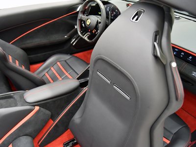 2024 Ferrari ROMA SPIDER — фото 30