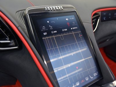 2024 Ferrari ROMA SPIDER — фото 26