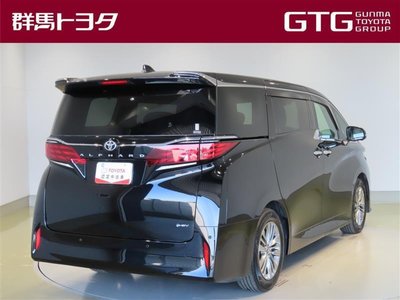 2024 Toyota ALPHARD — фото 5