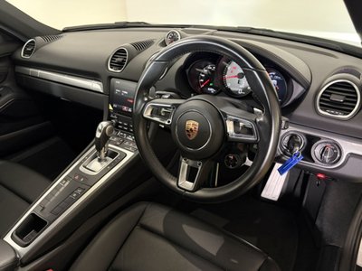 2017 Porsche 718 缩略图 13