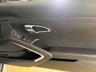 2017 Porsche 718 缩略图 12