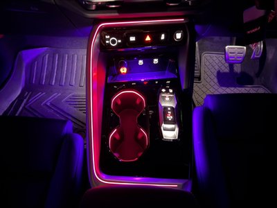 2025 AUDI Q5 SPORTBACK thumbnail 32