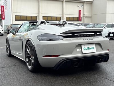 2021 Porsche 718 SPYDER photo 14