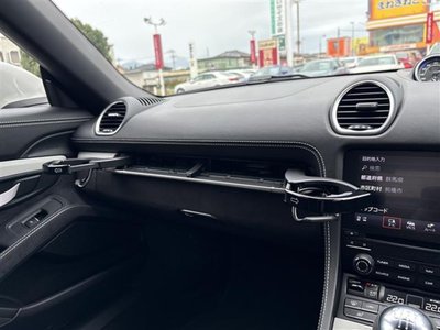 2021 Porsche 718 SPYDER thumbnail 41