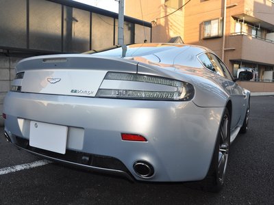 صورة 6 لـ 2008 Aston Martin V8