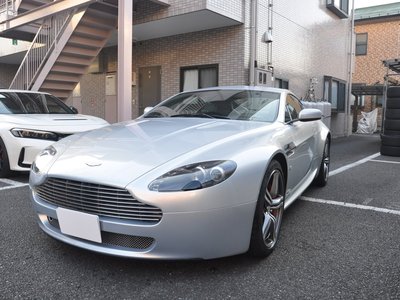 صورة 3 لـ 2008 Aston Martin V8