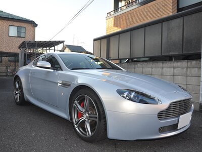 صورة 1 لـ 2008 Aston Martin V8
