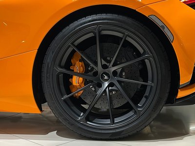 2025 Mclaren 750S 缩略图 17