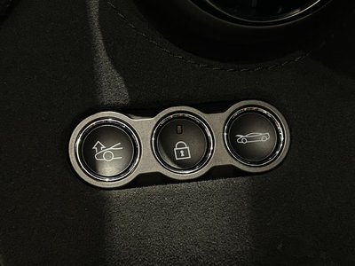 2025 Mclaren 750S 缩略图 28